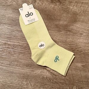 ALO Yoga women’s  Light Green Casual Socks
